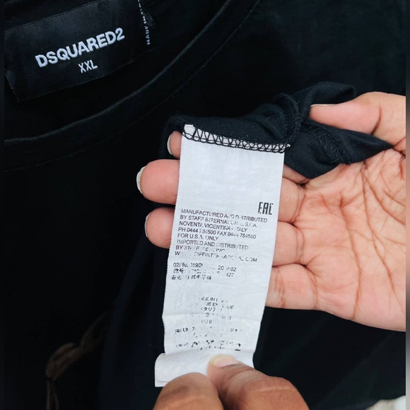 Dquared 2 Black Tee - Picture 3 of 8